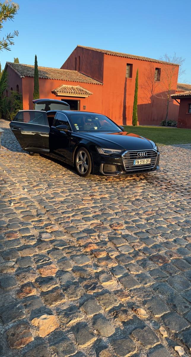 VTC pour transfert Aéroport Nice vers Saint-tropez 83 pour événement professionnel